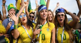 ТОП-10 стран с самыми сексуальными футбольными фанатками