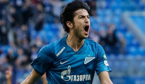 Азмун станет игроком Лиона, но сезон закончит в Зените